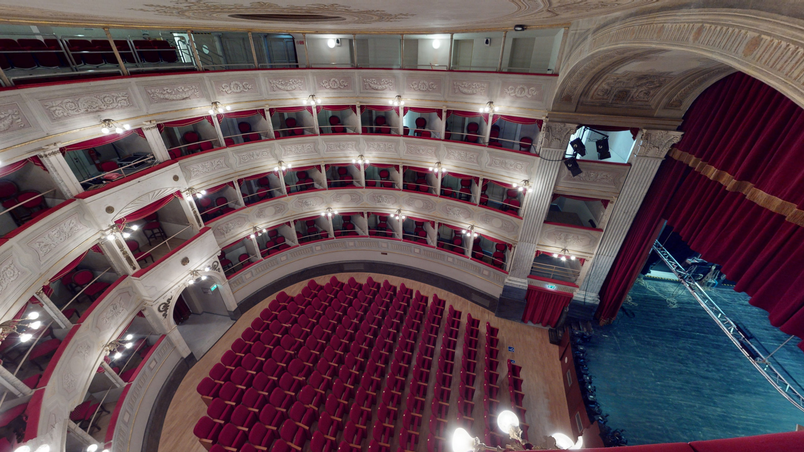 Virtual Tour Del Teatro Degli Animosi, Carrara (MS) - VRfacile.com